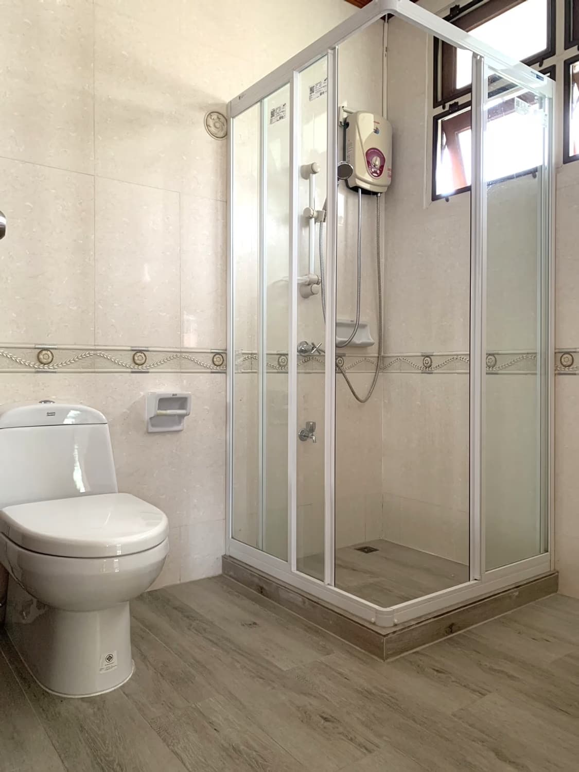 3 Bed House for Rent and Sale in Mueang Chiang Mai District - Image 14