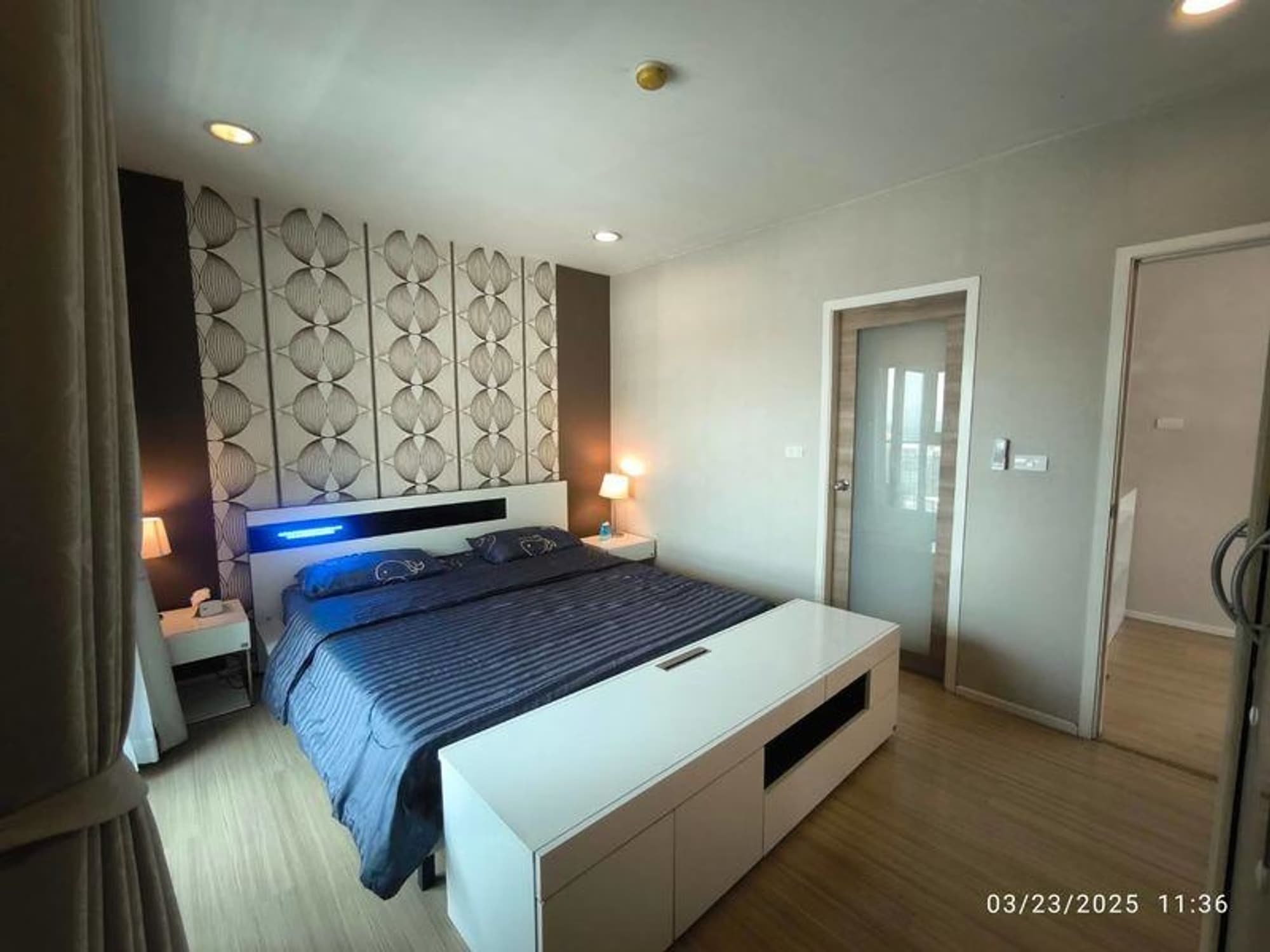 1 Bed Condo for Rent and Sale in Pathum Wan - Image 8