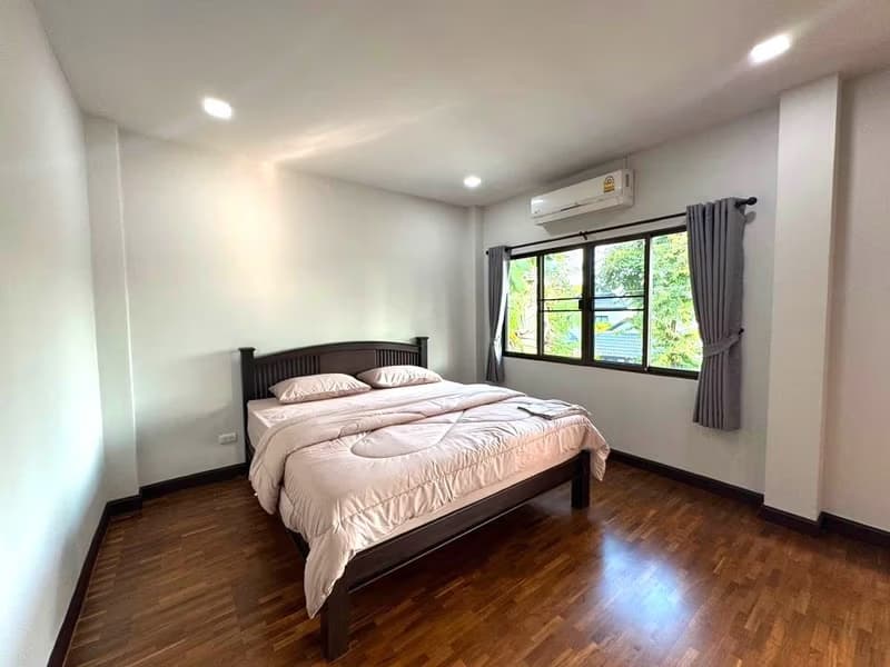 4 Bed House for Sale in Hang Dong