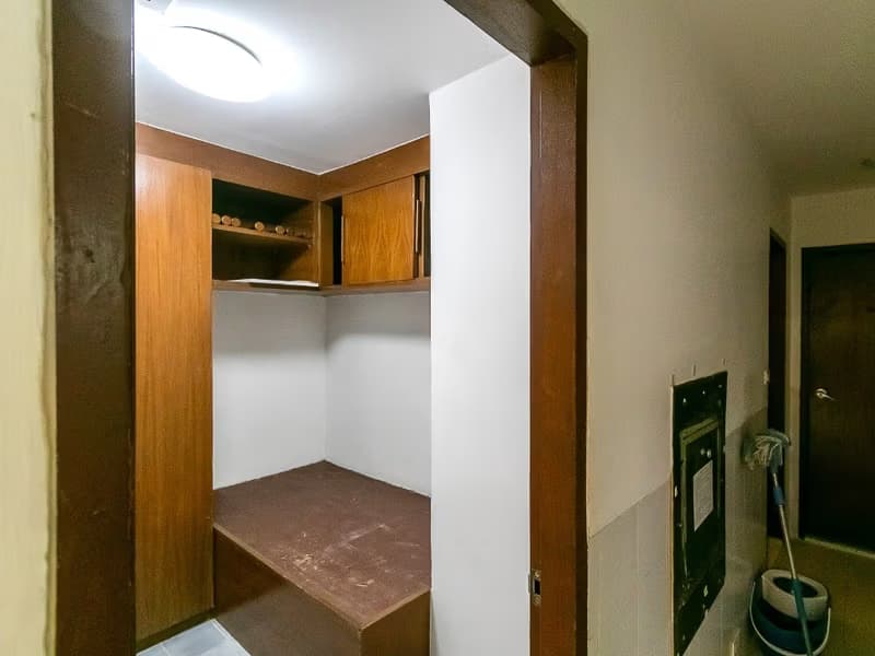 3 Bed Condo for Rent in Khlong Toei