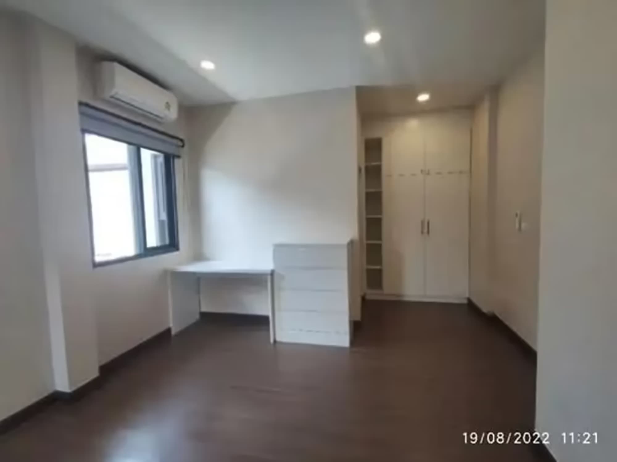4 Bedroom House - Image 4