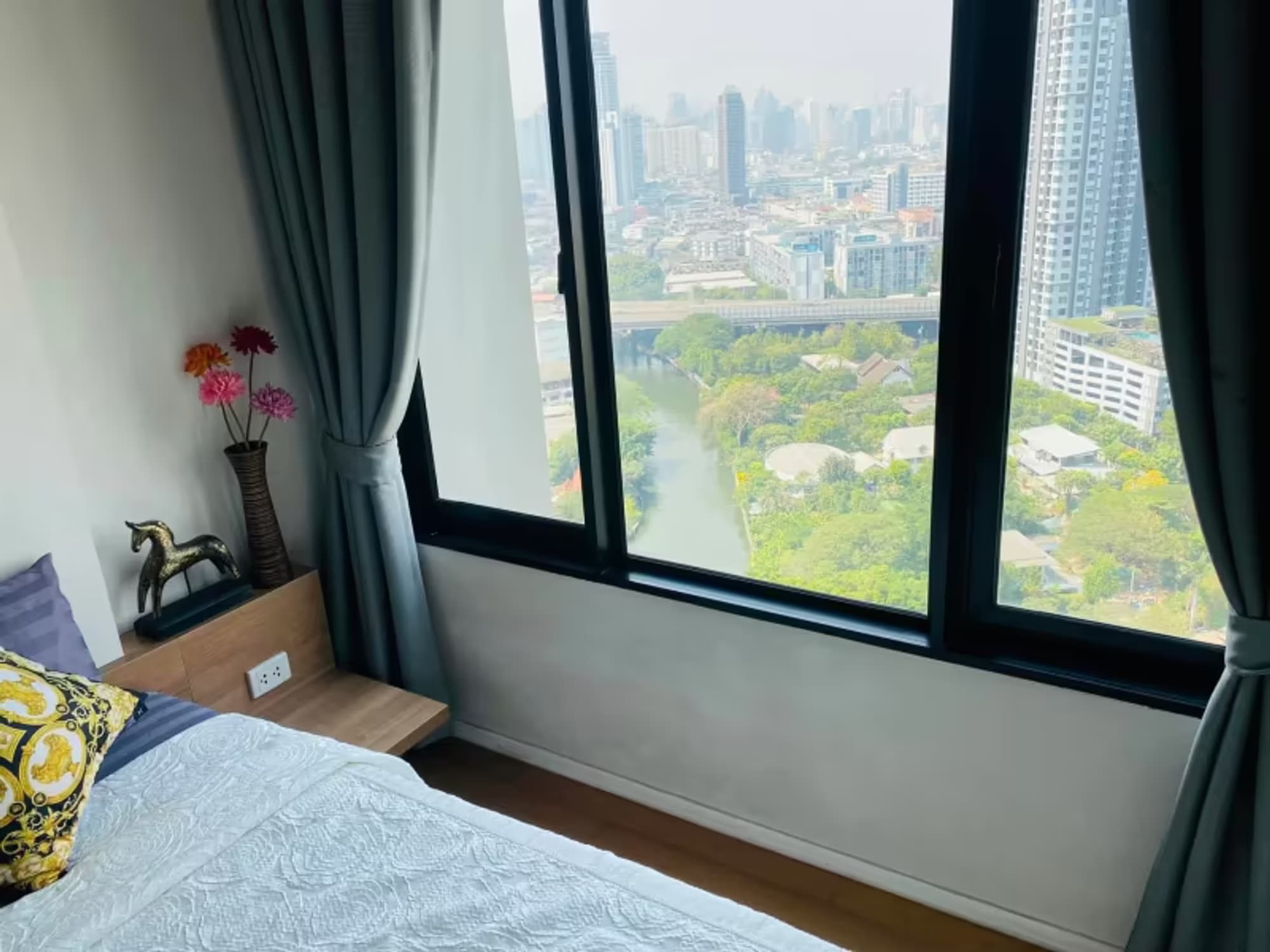 Condo for Rented at Blocs 77 - Image 9