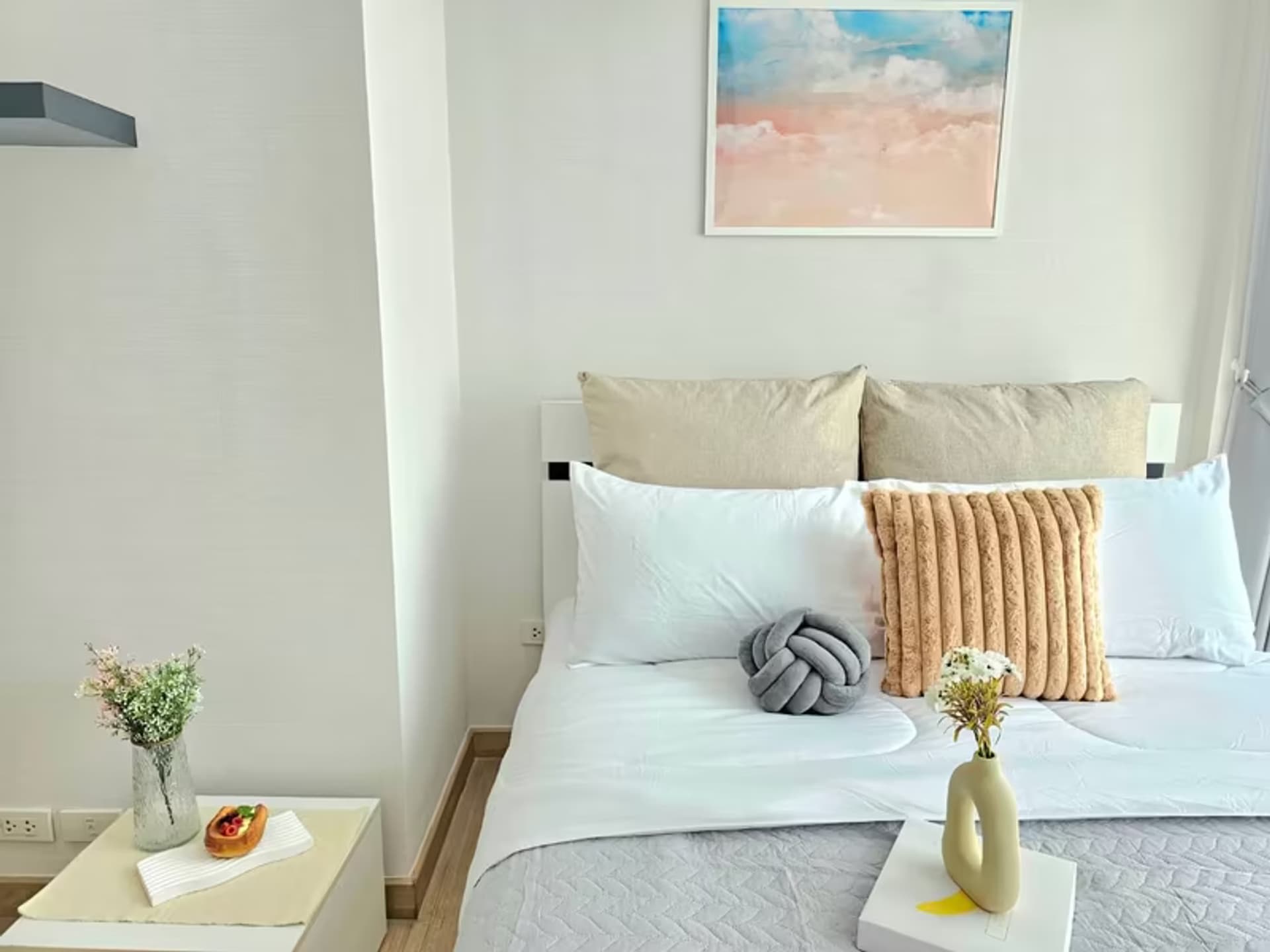 1 Bedroom Condo - Image 5