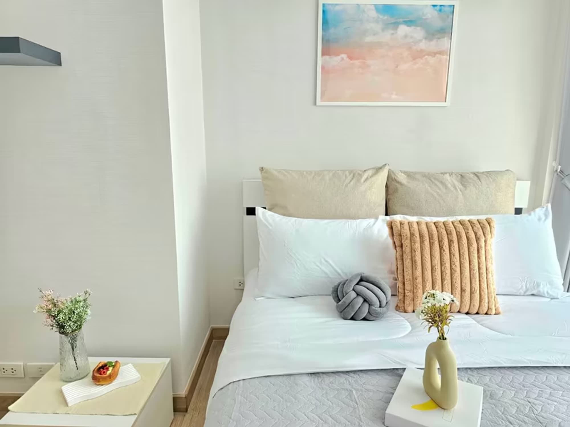 1 Bedroom Condo - Image 5