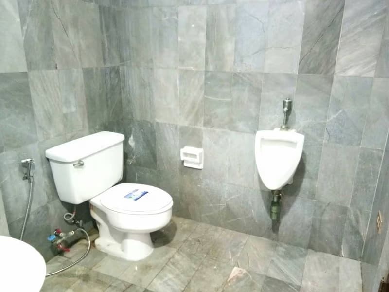 3 Bed Condo for Rent in Watthana