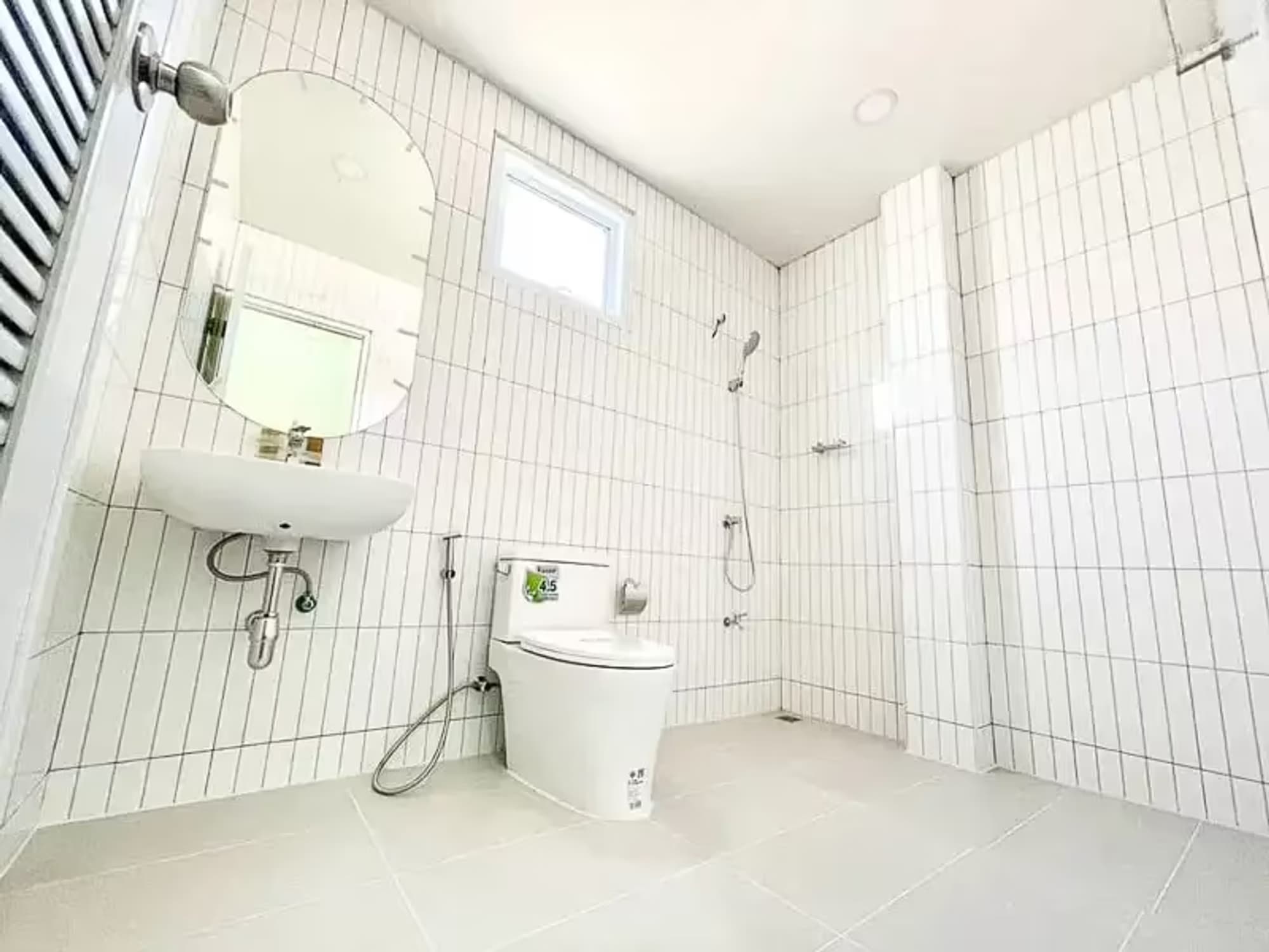 3 Bedroom House - Image 4