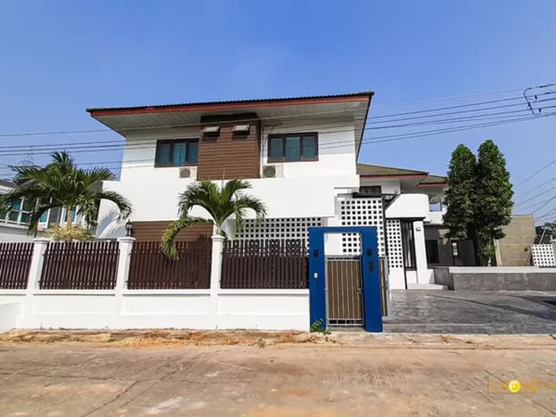 9 Bedroom Pool Villa