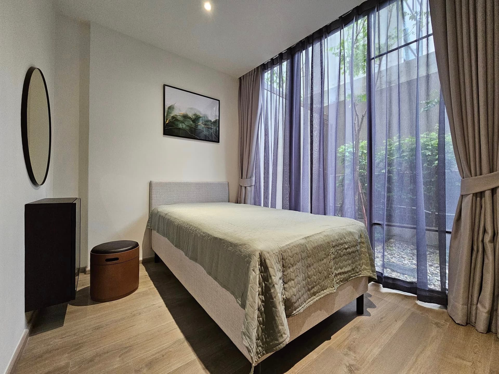 2 Bed Condo for Rent and Sale in Khlong Toei - Image 4
