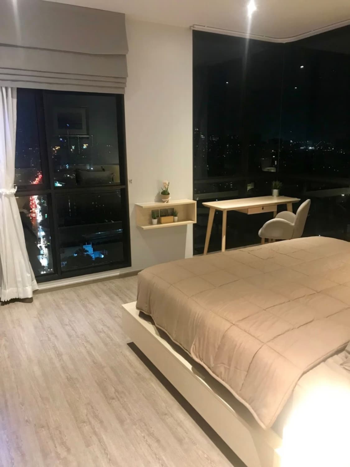 2 Bed Condo for Sale in Watthana - Image 11