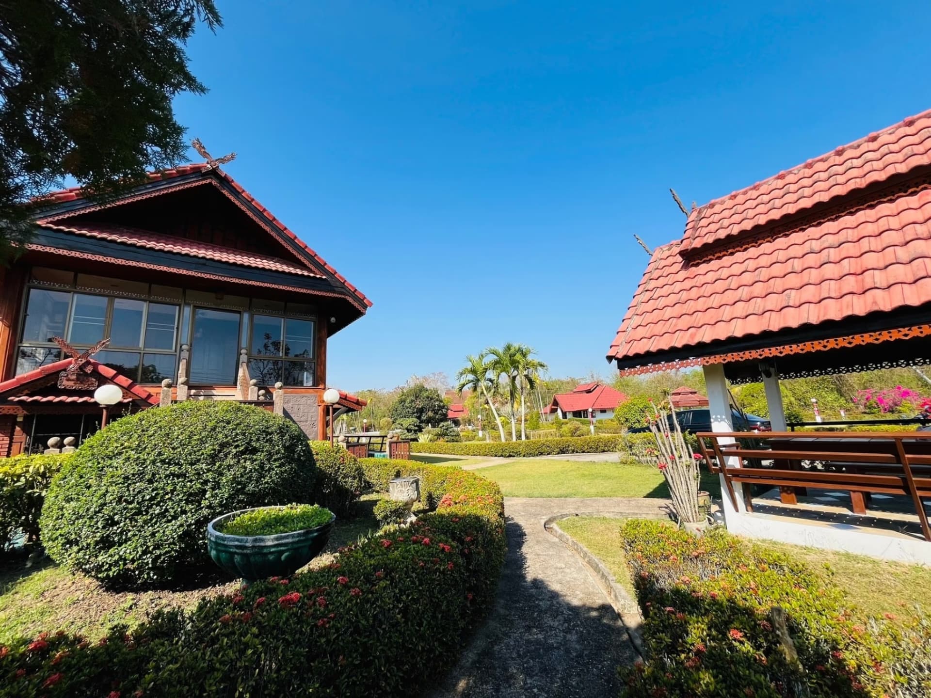 4 ห้องนอน บ้าน สำหรับ จำหน่าย ใน San Kamphaeng District - Image 1