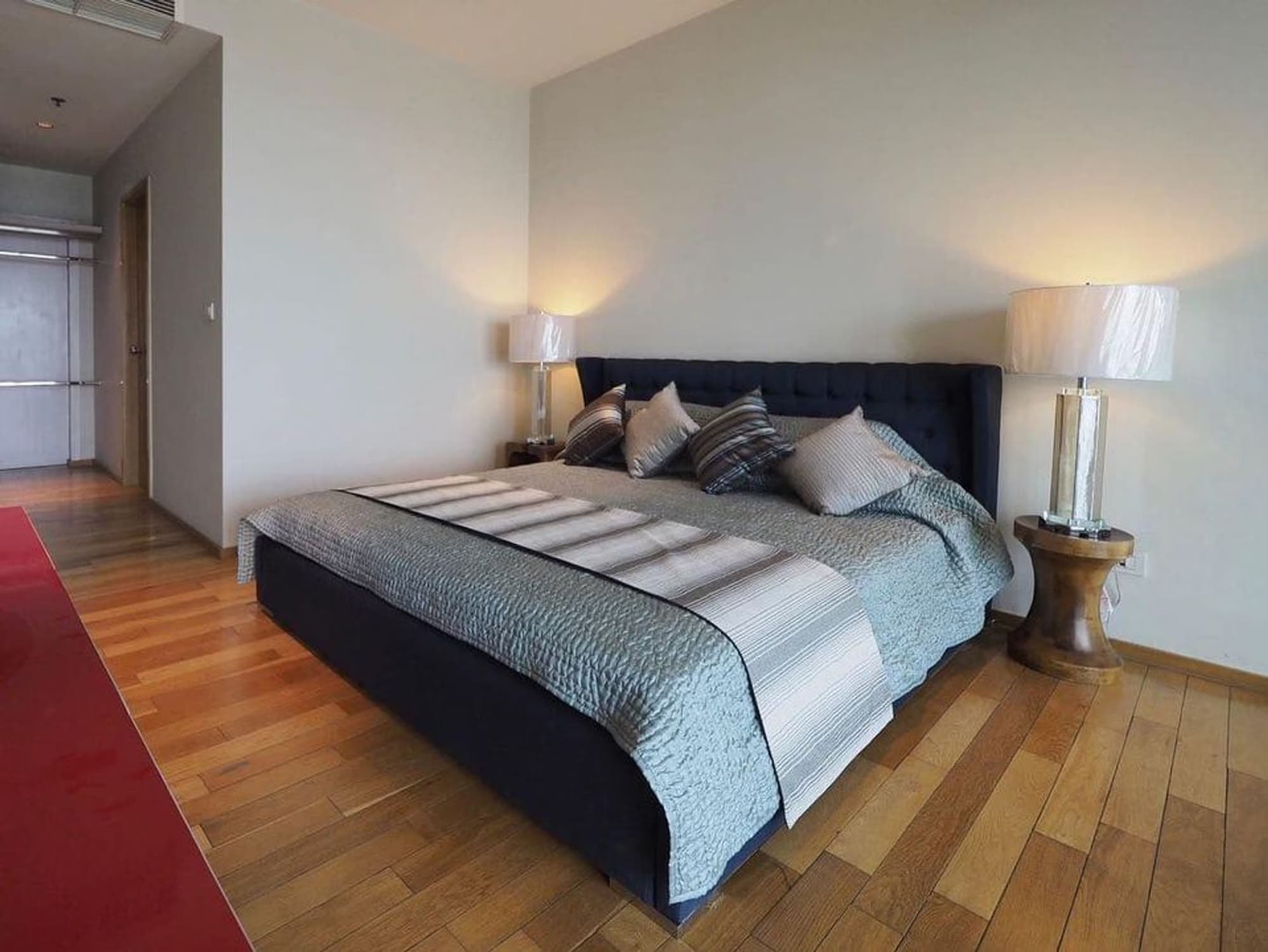1 Bedroom Condo - Image 6