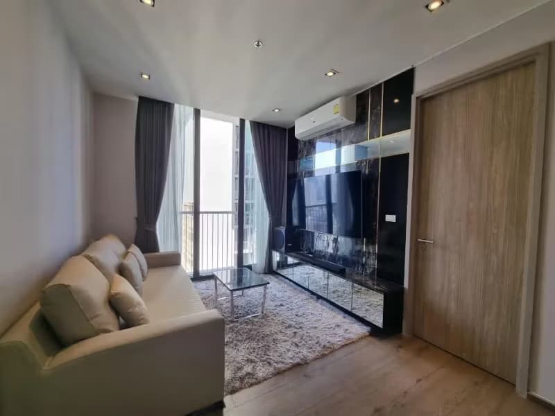 1 Bedroom Condo