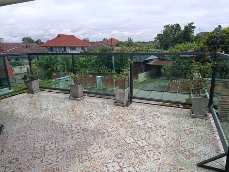 3 Bed House for Sale in Saraphi