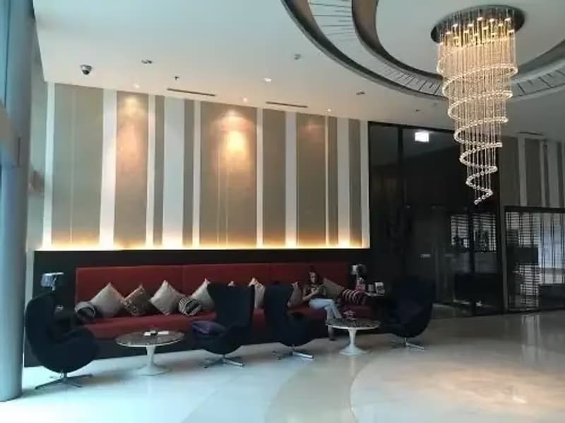 1 Bedroom Condo