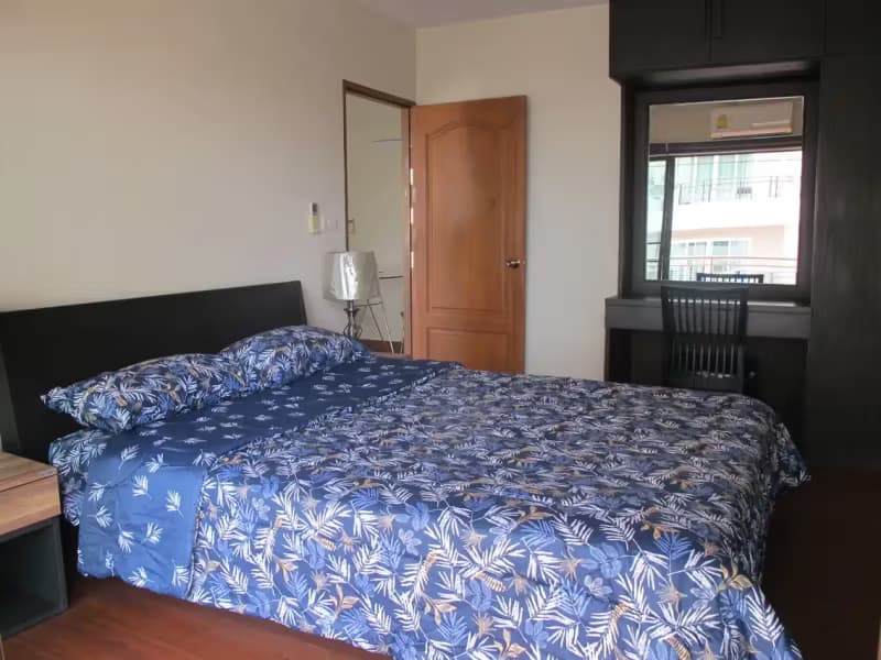 1 Bedroom Condo