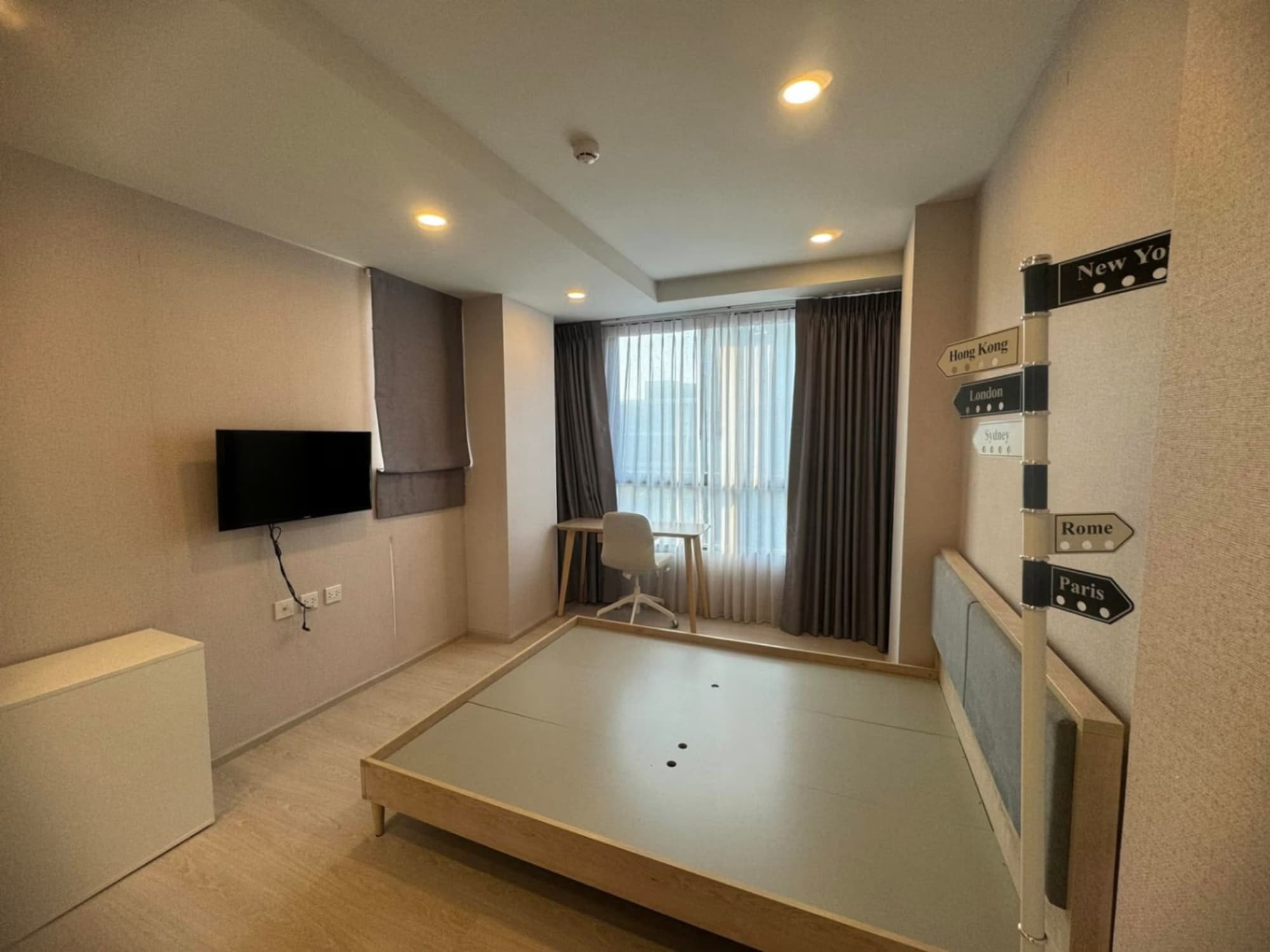 2 ห้องนอน คอนโด สำหรับ ขาย ใน Phra Khanong - Image 3