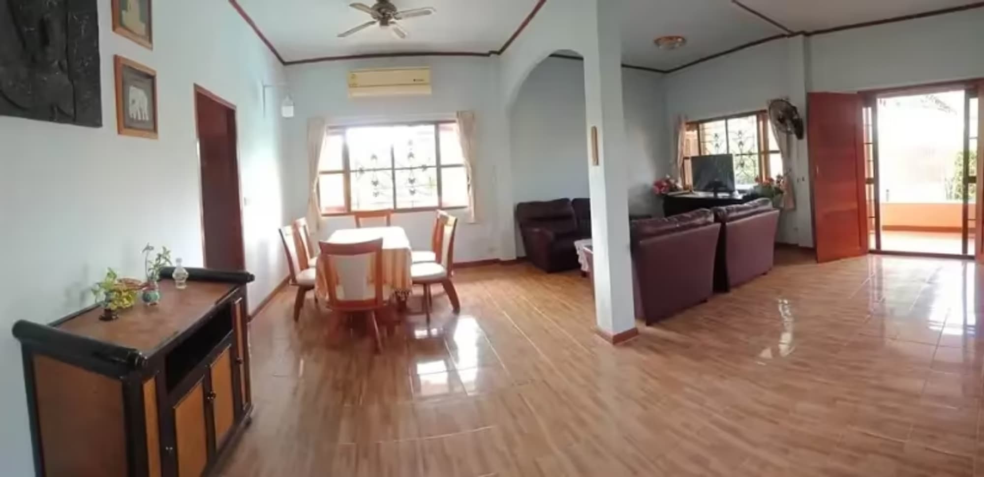 2 Bedroom House - Image 8