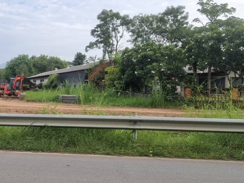  Land for Sale in Hang Dong District