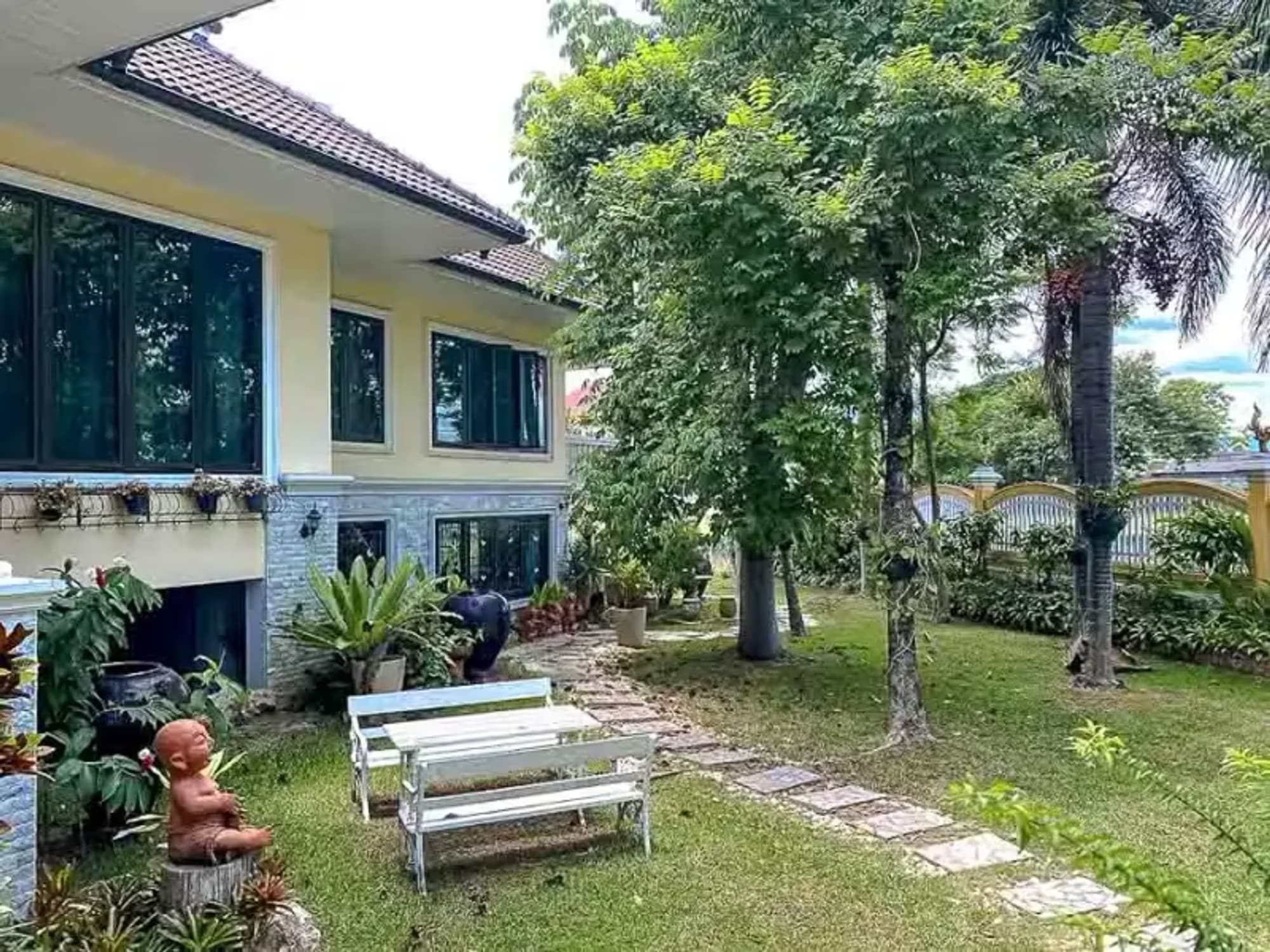 4 Bedroom House - Image 20