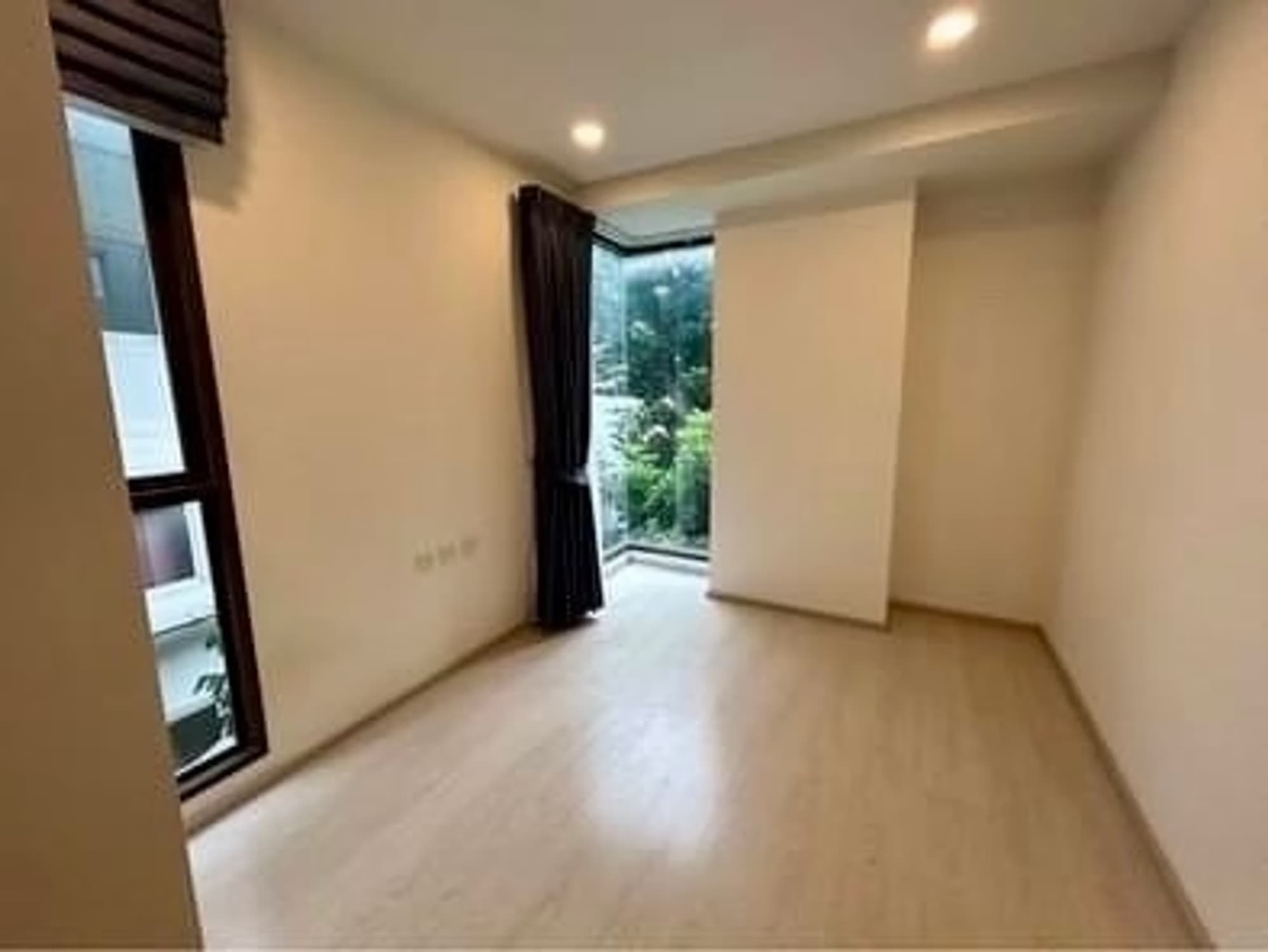 1 Bed Condo for Sale in Phra Khanong - Image 4
