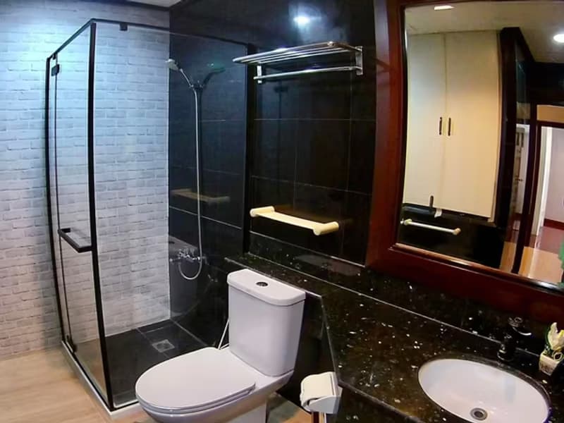 3 Bedroom Condo