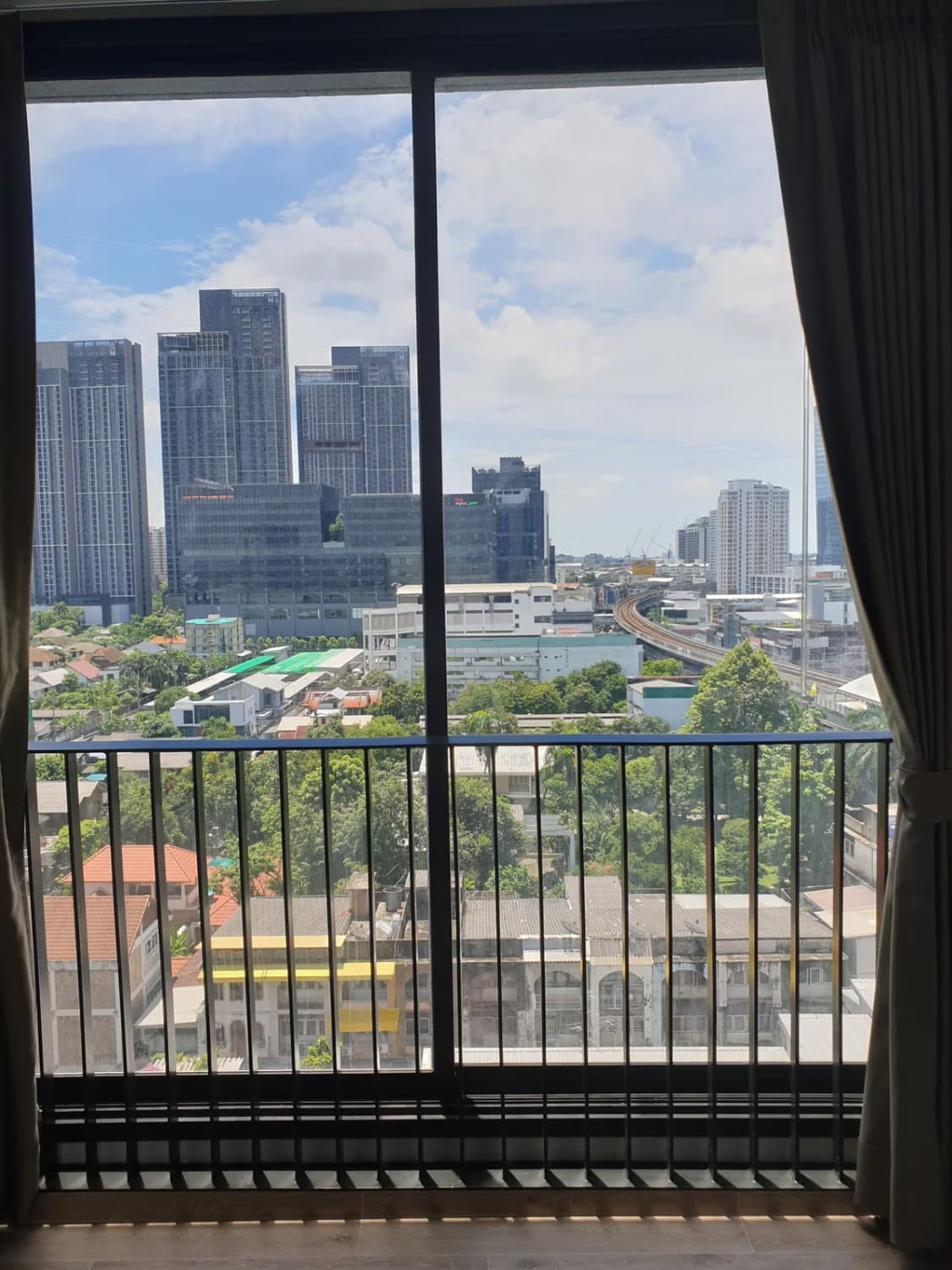 1 Bed Condo for Rent in Phra Khanong - Image 7