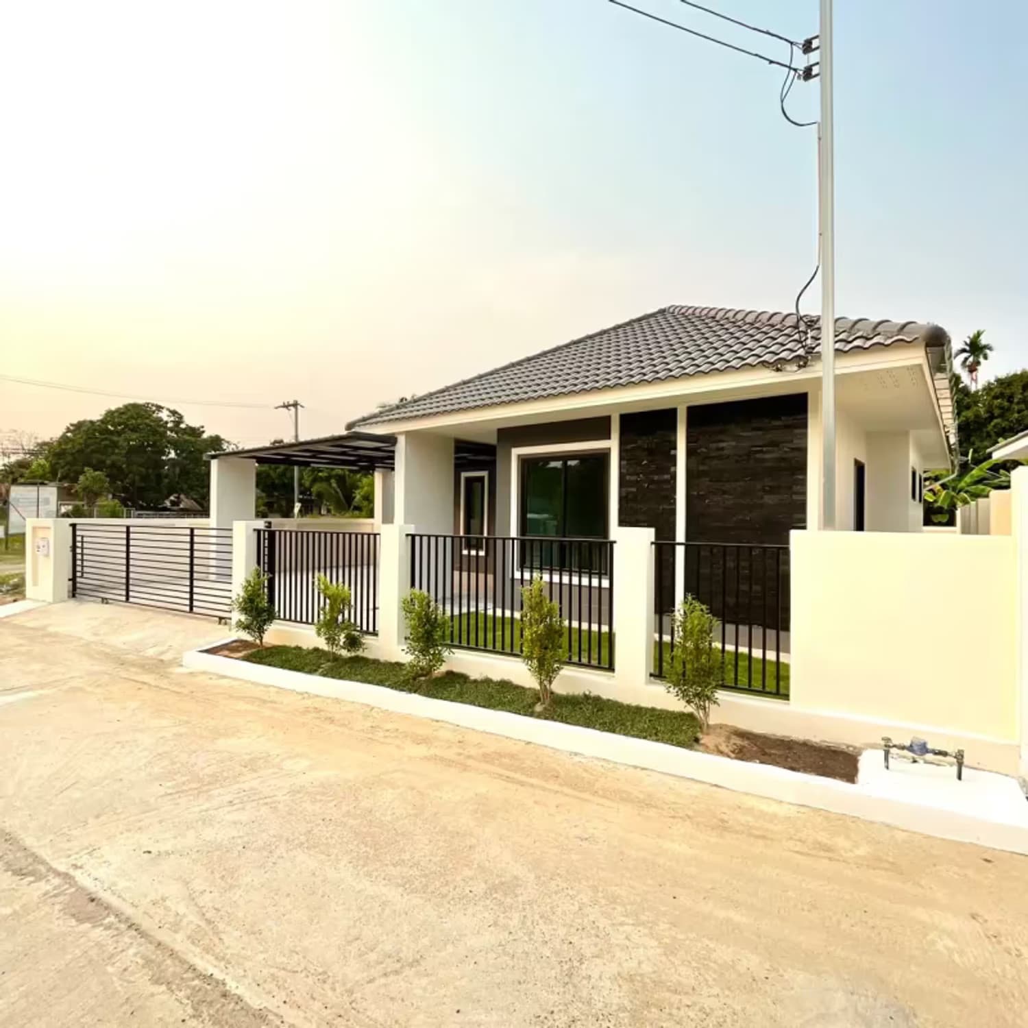 3 Bedroom House - Image 5