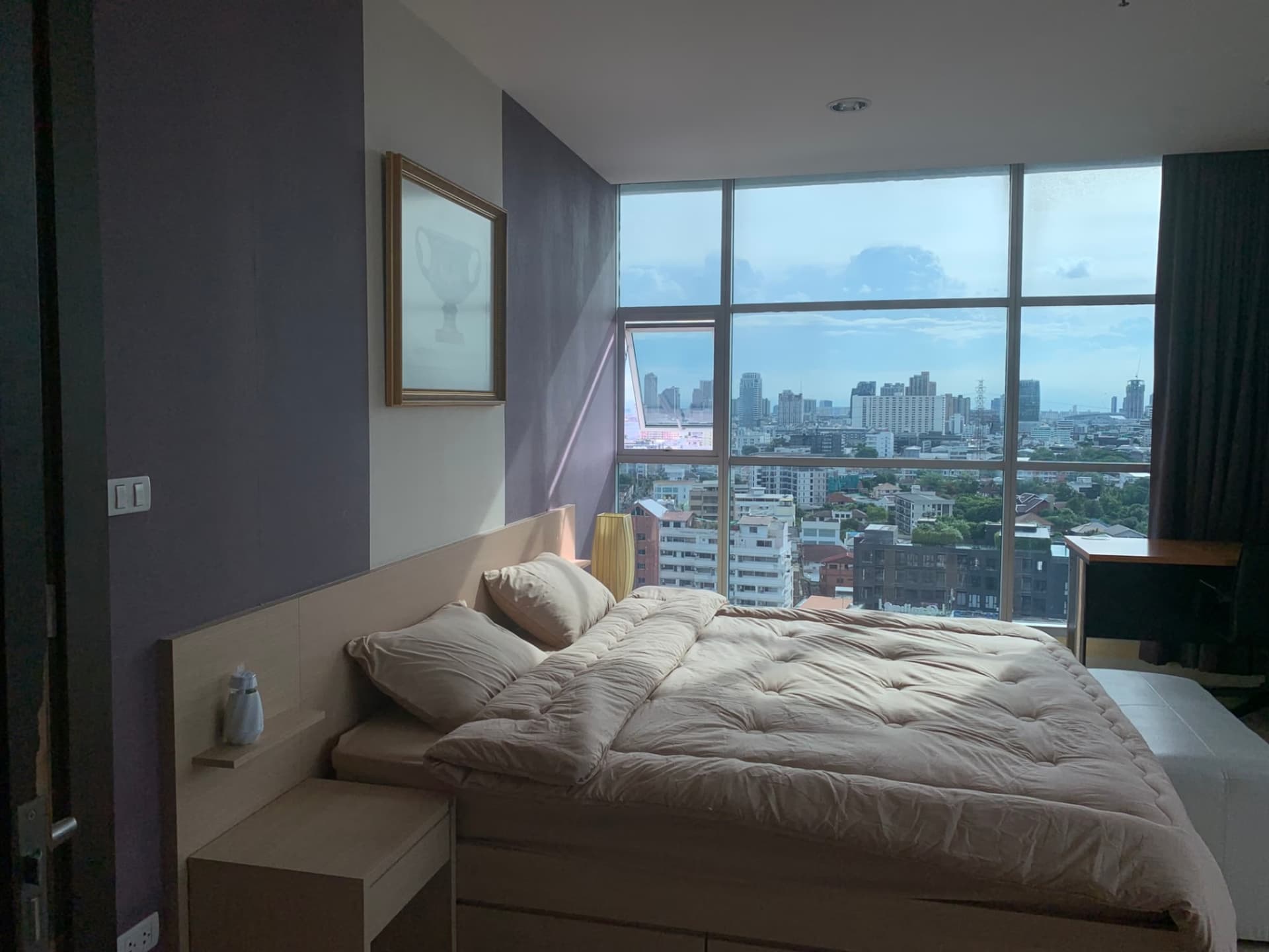 2 卧室 公寓 用于 出租 在 Huai Khwang - Image 3