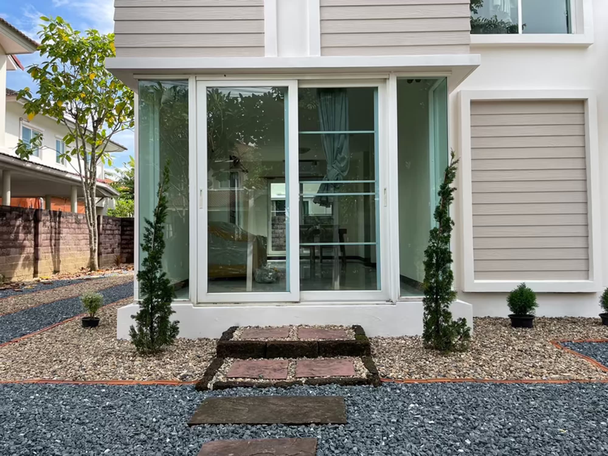 3 Bedroom House - Image 2