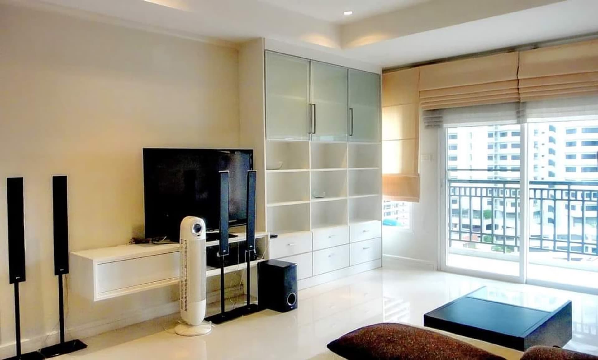2 ห้องนอน undefined สำหรับ ขายและจำหน่าย ใน วัฒนา - Image 2