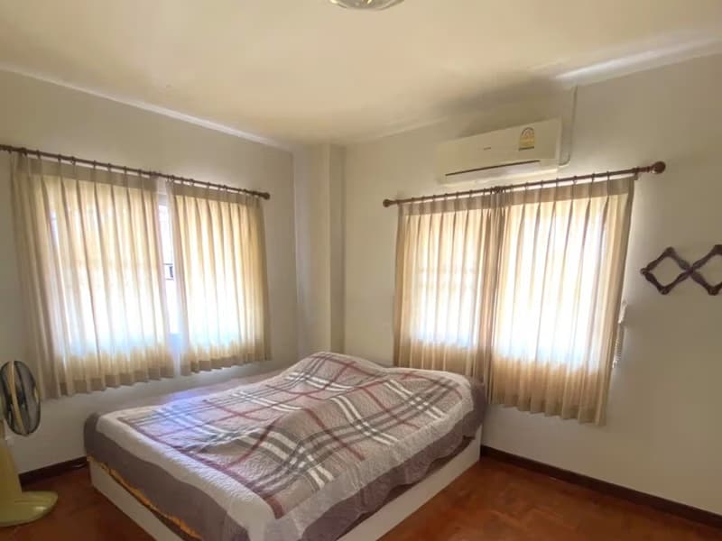 3 Bed House for Rent in Hang Dong District