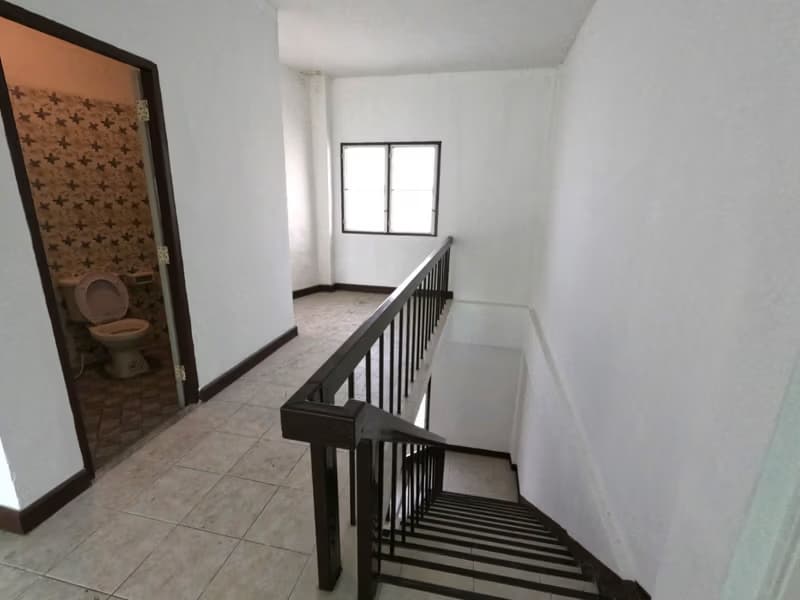 2 Bed Townhouse for Rent in Mueang Chiang Mai District