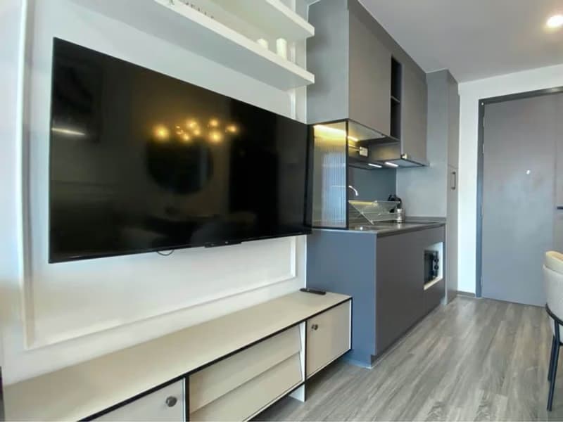 Condo for Rent at IDEO Chula-Sam Yan