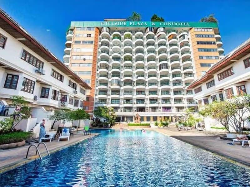 Condo for Rent at Hillside 4  