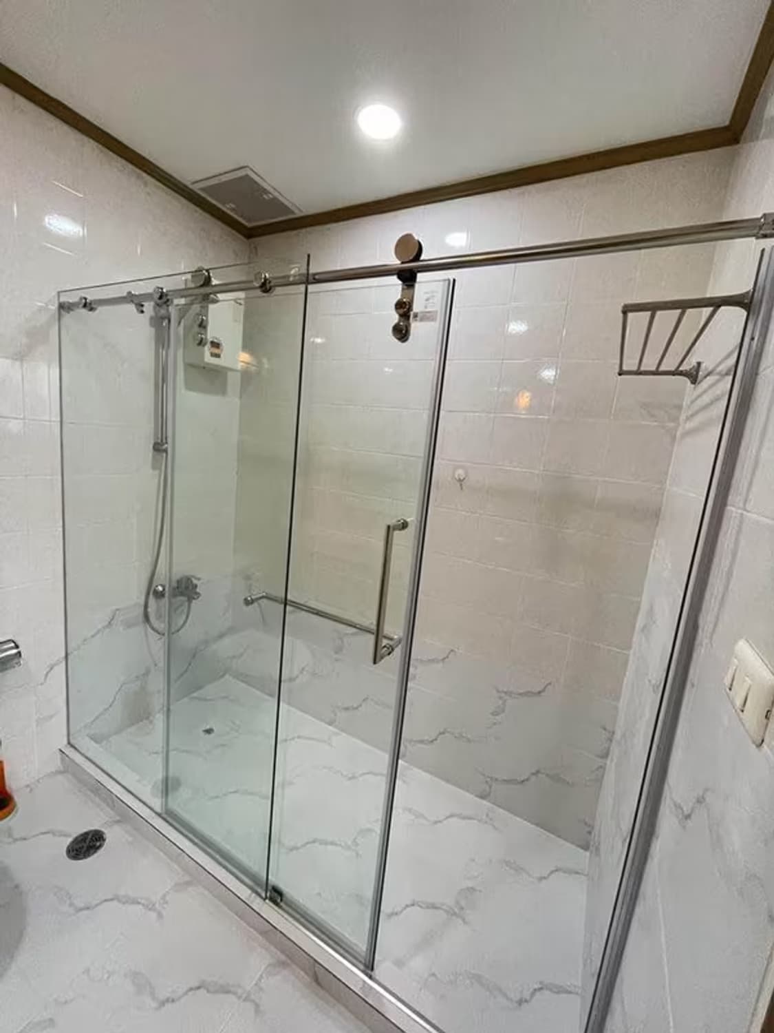 Condo for Rent, Sale at Tower Park Condo - Image 6