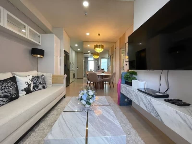 2 Bed Condo for Rent and Sale in Phra Khanong