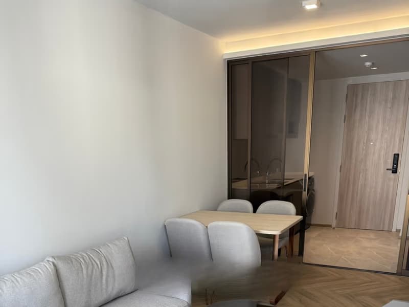 2 Bed Condo for Rent in Watthana