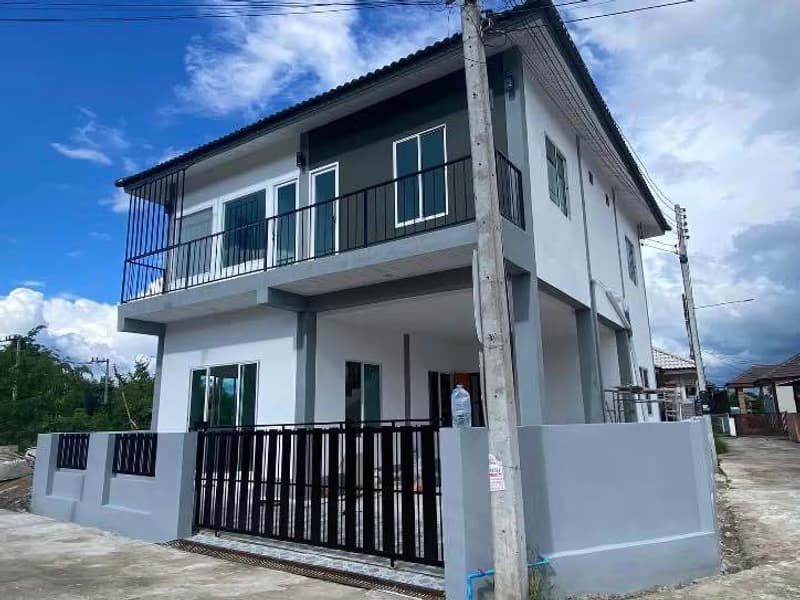 4 Bed House for Sale in Mueang Chiang Mai District