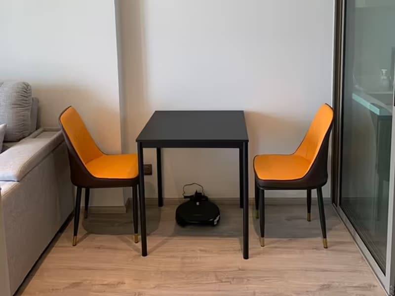 1 Bedroom Condo