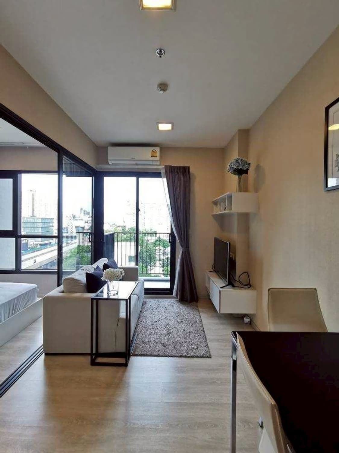 1 ห้องนอน คอนโด สำหรับ ขาย ใน Huai Khwang - Image 10