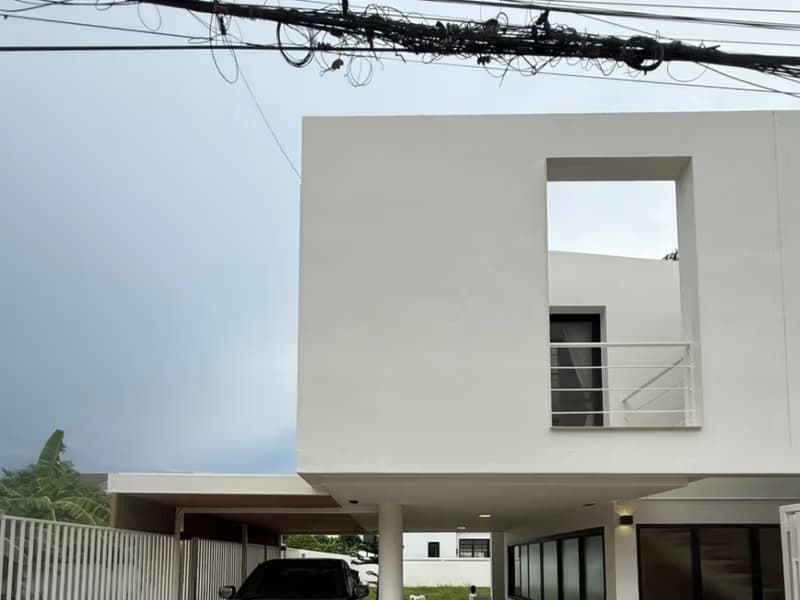2 Bed House for Sale in San Kamphaeng District