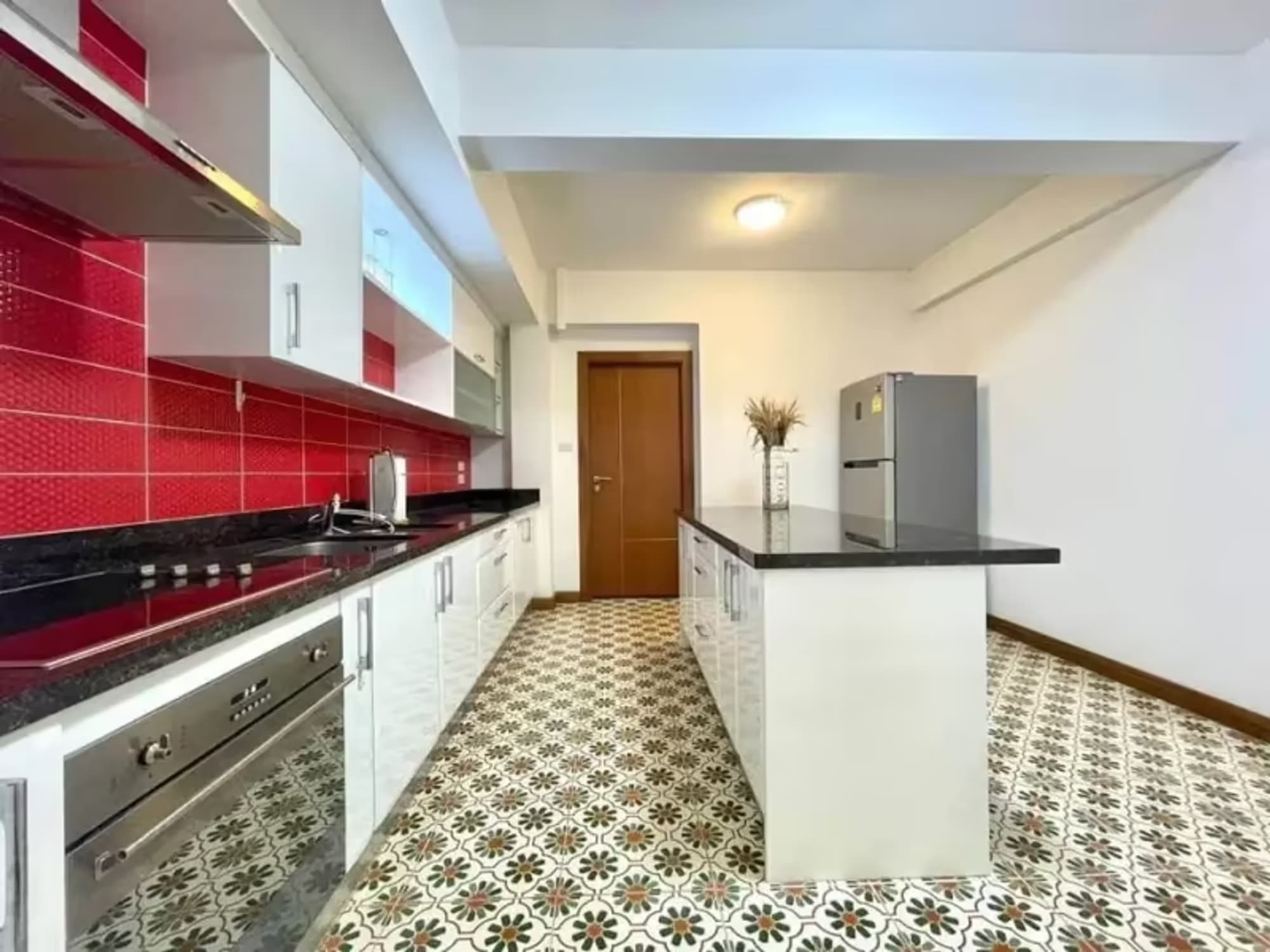 3 Bedroom House for Sale in Haiya - Image 4
