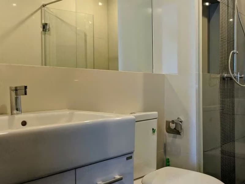 1 Bed Condo for Sale in Sathon