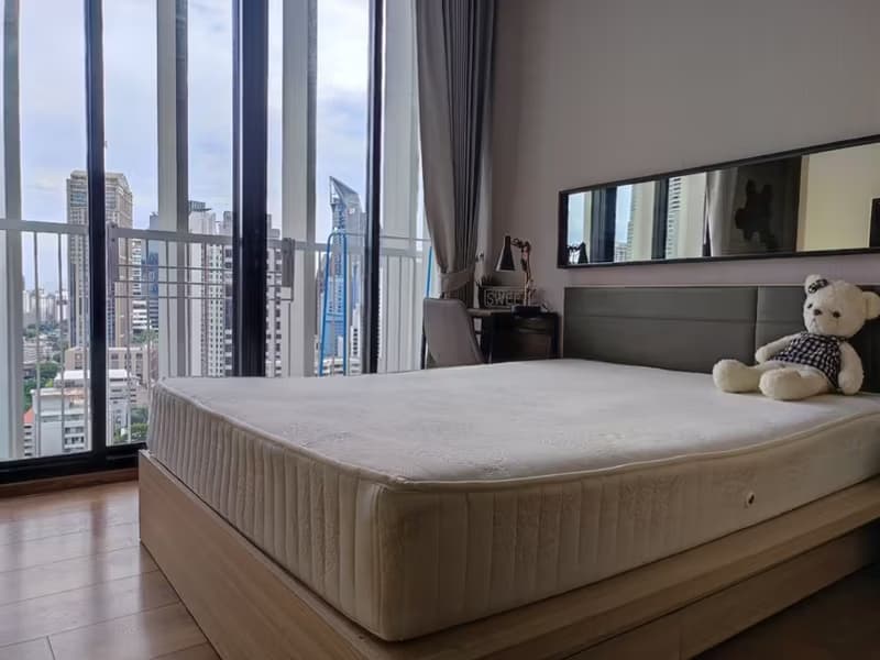  Condo for Sale at Park 24 (Park Origin Phrom Phong)
