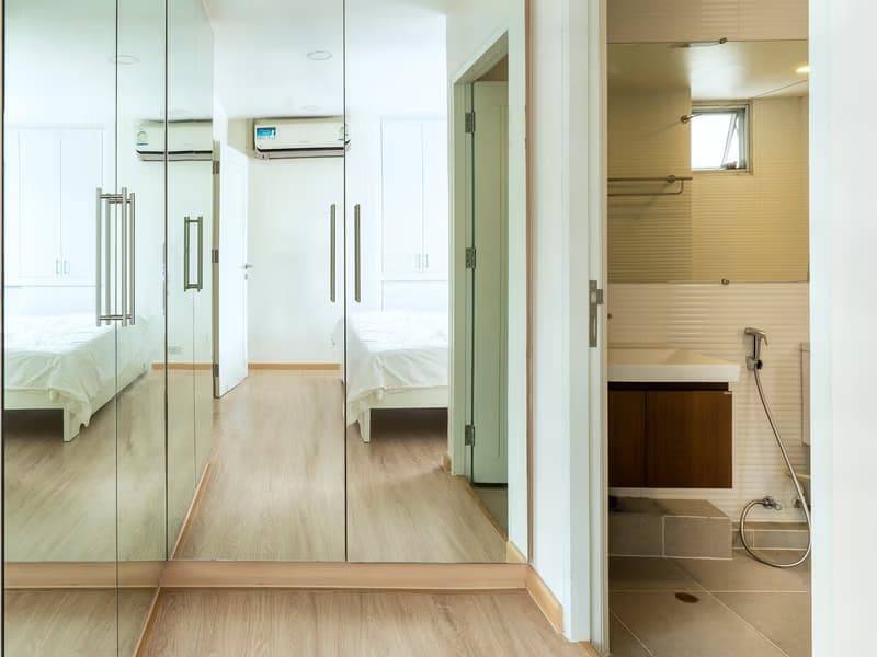 2 Bedroom Condo at 39 Suites