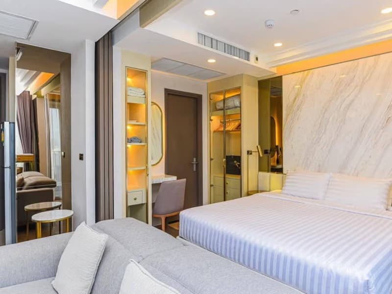 1 Bed Condo for Rent in Bang Rak