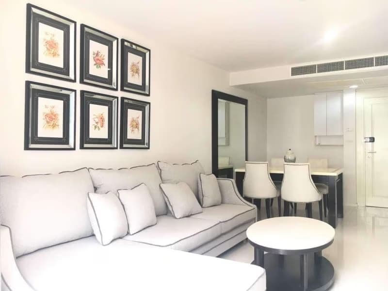 2 Bed Condo for Rent in Khlong Toei