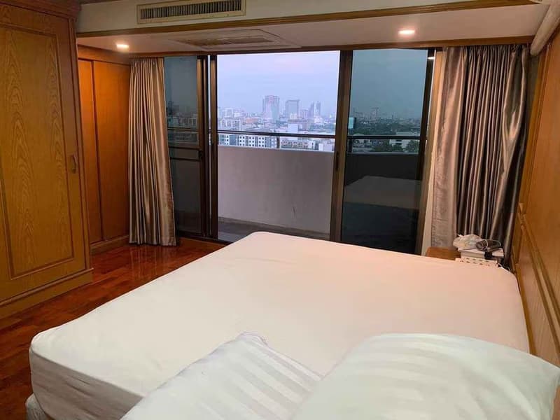 3 Bed Condo for Sale in Suan Luang