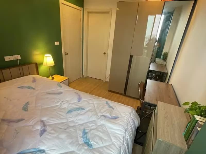 1 Bedroom Condo