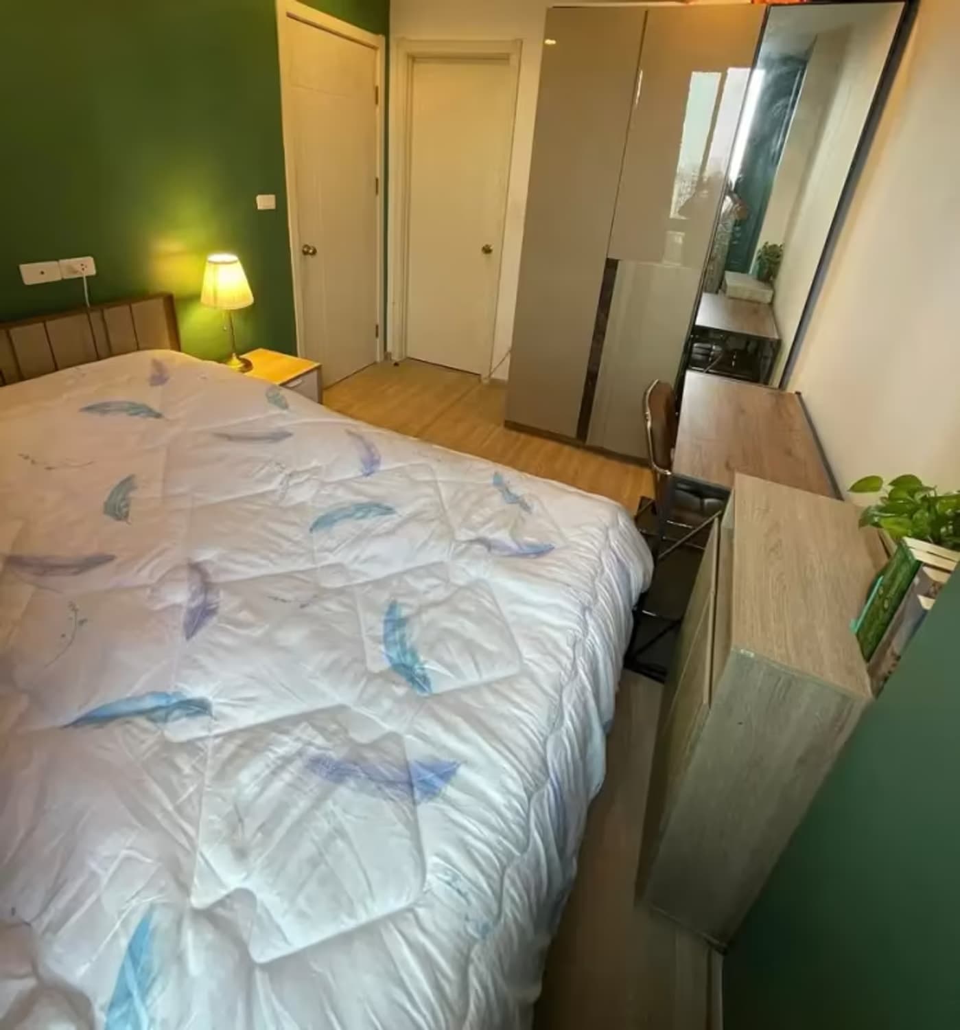 1 Bedroom Condo - Image 9